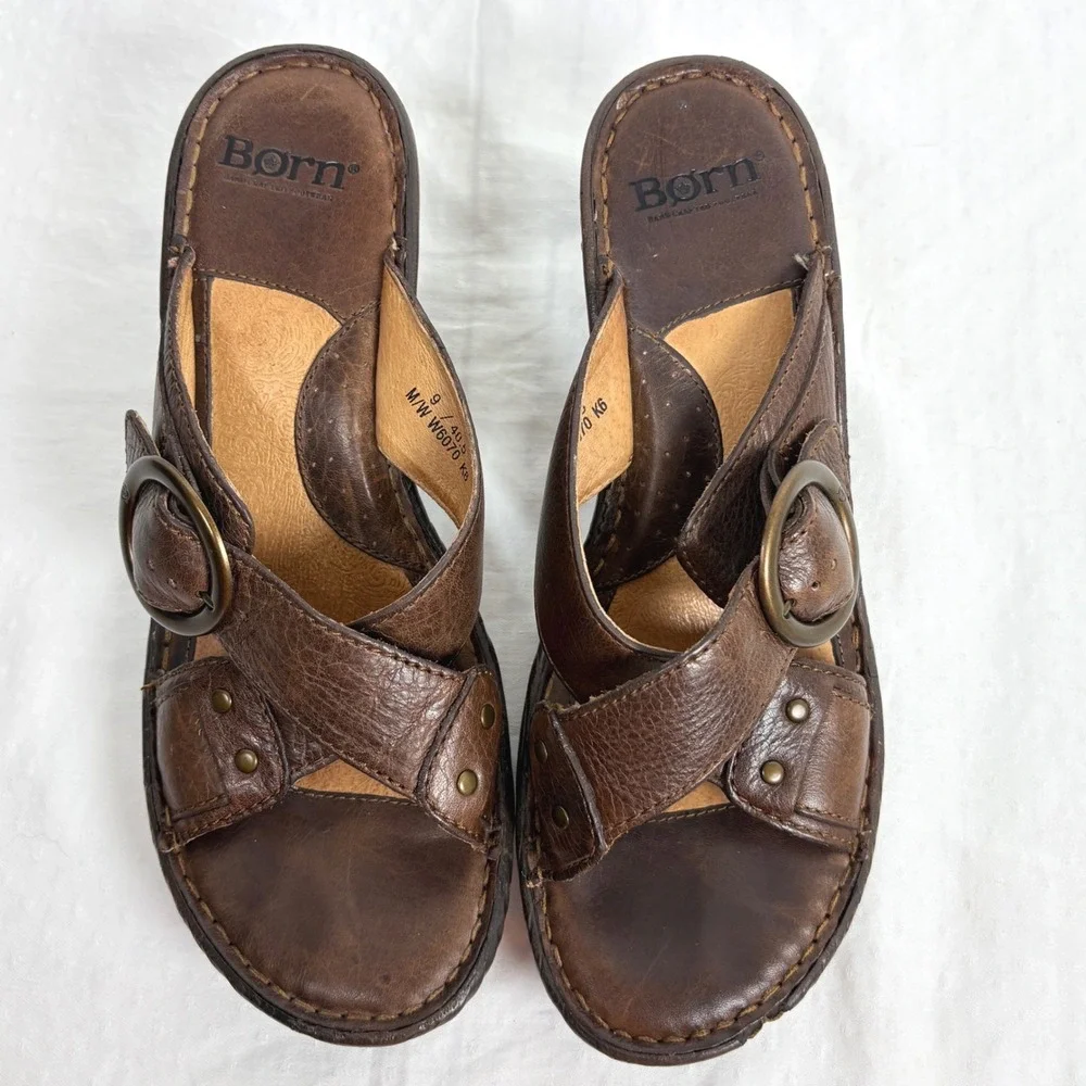 Born brown leather